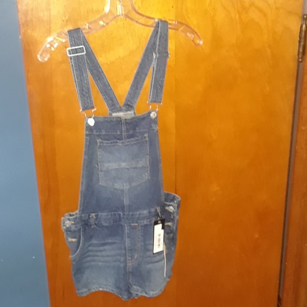 Shorts Overall